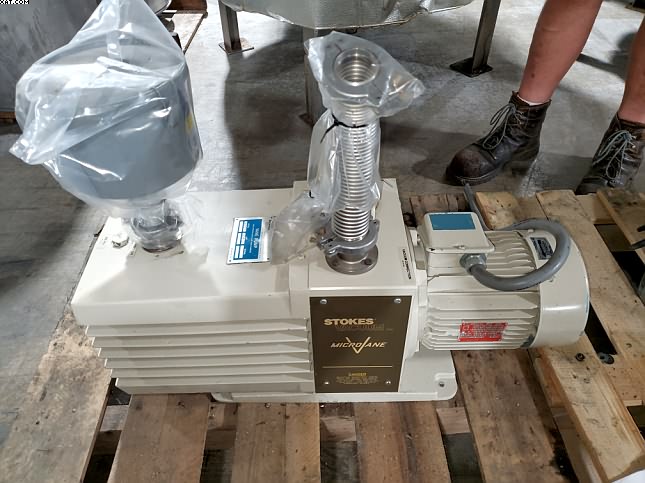 STOKES Microvane Vacuum Pump, Model 023-241.